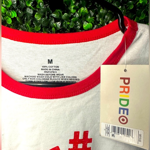 Pride TShirt size (M) womenswear - Picture 2 of 3